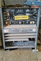 Lincoln Idealarc Welder