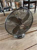 circulator 3 speed metal table top fan