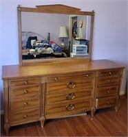 T - DRESSER W/ MIRROR 72"L (M7)