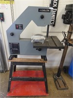 DELTA 16" SCROLL SAW