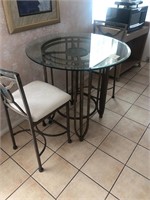 Bistro table with two chairs #260