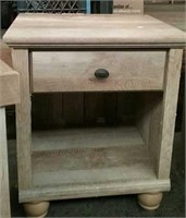 Single Drawer Nightstand, Approx. 20 1/4"×17"×24"