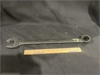 Snap on 1 1/2 wrench