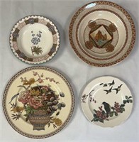 4 Pottery Plates