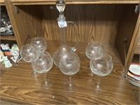 Vintage crystal etched ecanter and 6 wine glasses