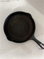 Wagner Ware Cast Iron Skillet 1060R