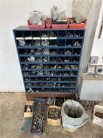 Metal organizer and hardware