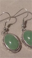 New pair of green jade dangle earrings costume
