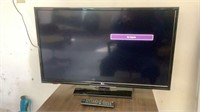 LG 32” Flat screen TV & remote