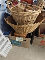 Assorted wicker baskets