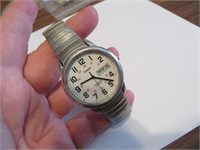 Timex Indiglo WR30M Wristwatch (needs battery)