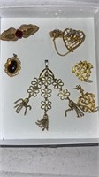 Pins and pendants