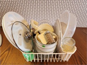 Dish Drainer of Kitchen Items