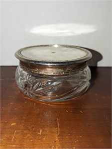 Vintage look dresser jar