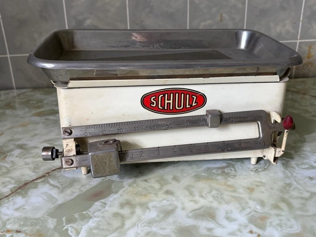 Vintage Schulz Counter Balance Scale