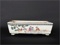 Qing Dynasty Chinese Porcelain Planter