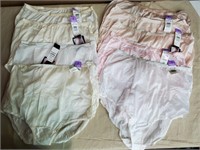 New with tags 9 pair of panties size 8