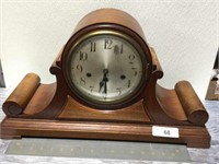 Vintage wood DRPA Germany mantel clock