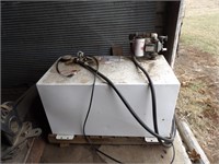 Better Built   100 gal gas tank almost new w/pum