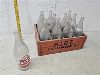 Kist bottles and crate