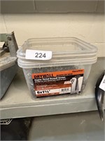 1-5/8" Drywall Screws (partial bucket)