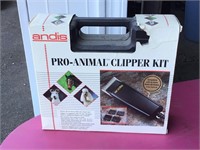 PRO ANIMAL CLIPPER KIT = IN ITS BOX