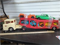 Marx Toys vintage car hauler "The Big B"