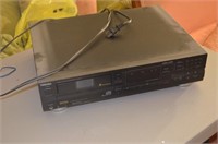 Toshiba 6 Disc Player with Remote