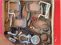 box lot: Clevis, Vise grip clamps, misc