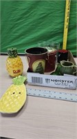 Dole pineapple bank and misc