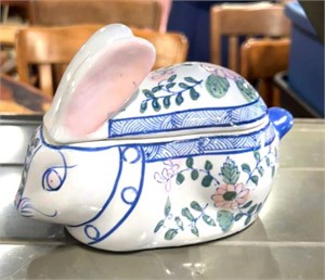 Hand painted rabbit