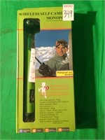 WIRELESS SELF CAMERA MONOPOD