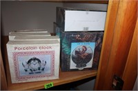 indian figuires, clock and plates