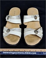 Sandals 7