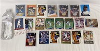 MLB - 17 Sammy Sosa Cards & 4 Multi Card Packs