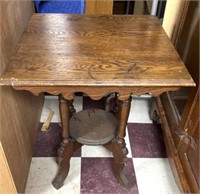Antique end table/stand