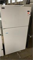 1 Maytag 30-Inch Wide Top Freezer Refrigerator