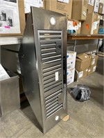 iKTCH stainless steel range oven has dents