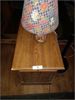 Wooden End Table with 2 Lamps