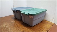 Small Rubbermaid Totes