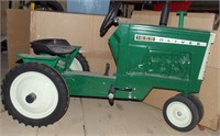 Oliver 1665 pedal tractor