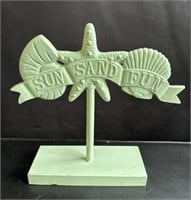 Vintage "Sun Sand Fun" metal decoration