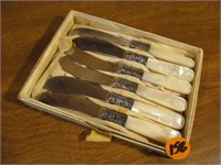 Meriden Cutlery Co. Butter Knives
