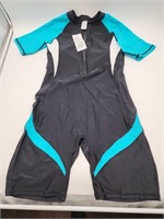 NEW Women's Wetsuit - L