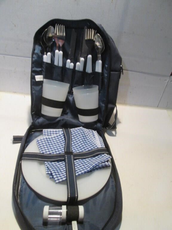 CAMPING PICNIC SET BACKPACK