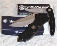 (2) SMITH & WESSON KNIVES