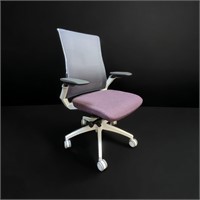 SIT ON IT VECTRA CHAIR W/ CASTERS PURPLE FABRIC