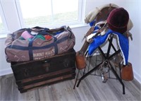 Lot #2031 - Leather Horse saddle with 11” seat