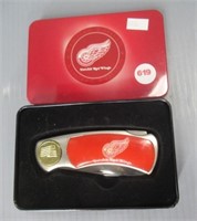 Detroit Red Wings limited edition folding knife