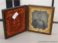 Antique Daguerreotype Photo in Case